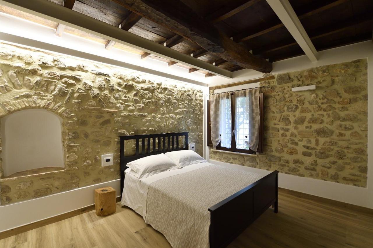 Le Benedettine Affittacamere Relais Fondi Zewnętrze zdjęcie