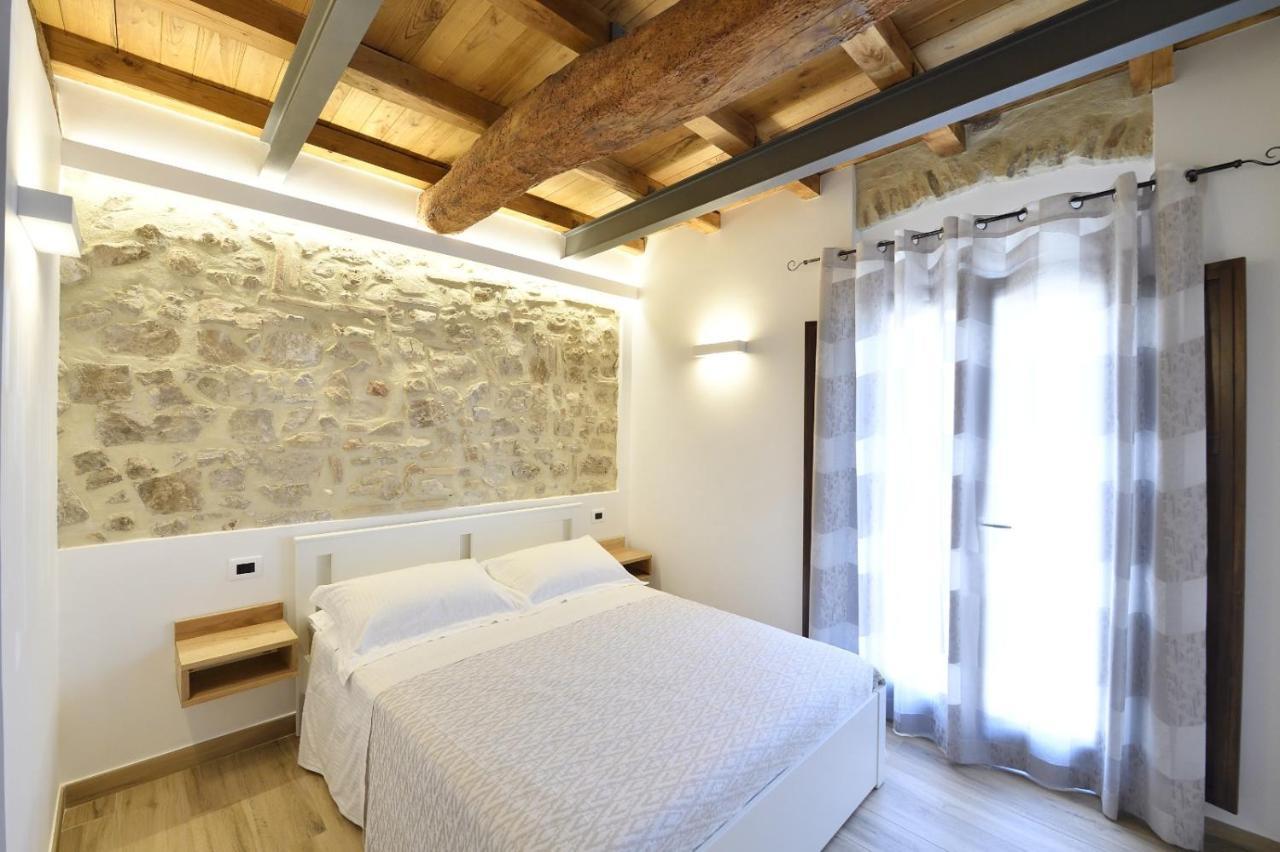 Le Benedettine Affittacamere Relais Fondi Zewnętrze zdjęcie